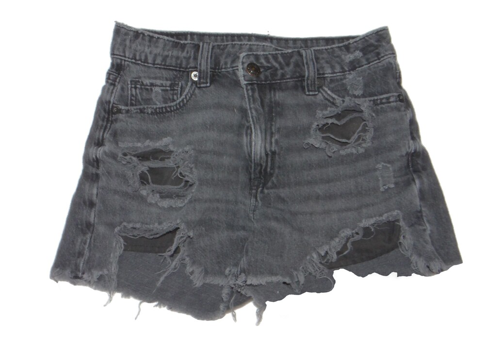 American Eagle Black Distressed Denim Shorts Size 000